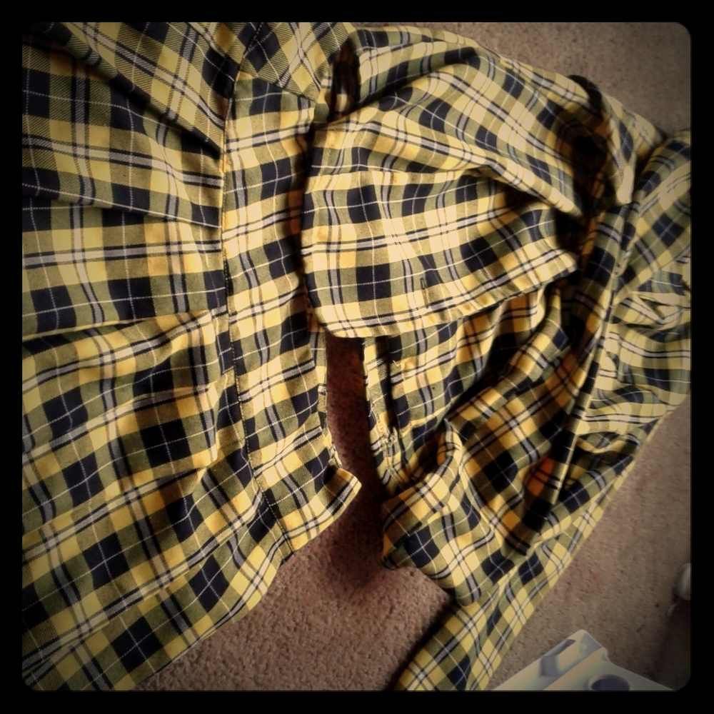 I am selling it because I dont wear it
